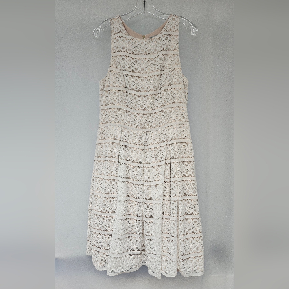 Eliza J retro Style Lace Overlay And Tan Sleeveless Zip-back Dress Sz 14